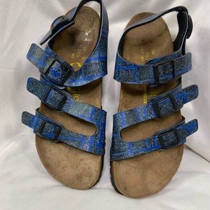 Papillio Birkenstock 3 strap blue gray plaid geometric sandals. Size 38/7/7.5